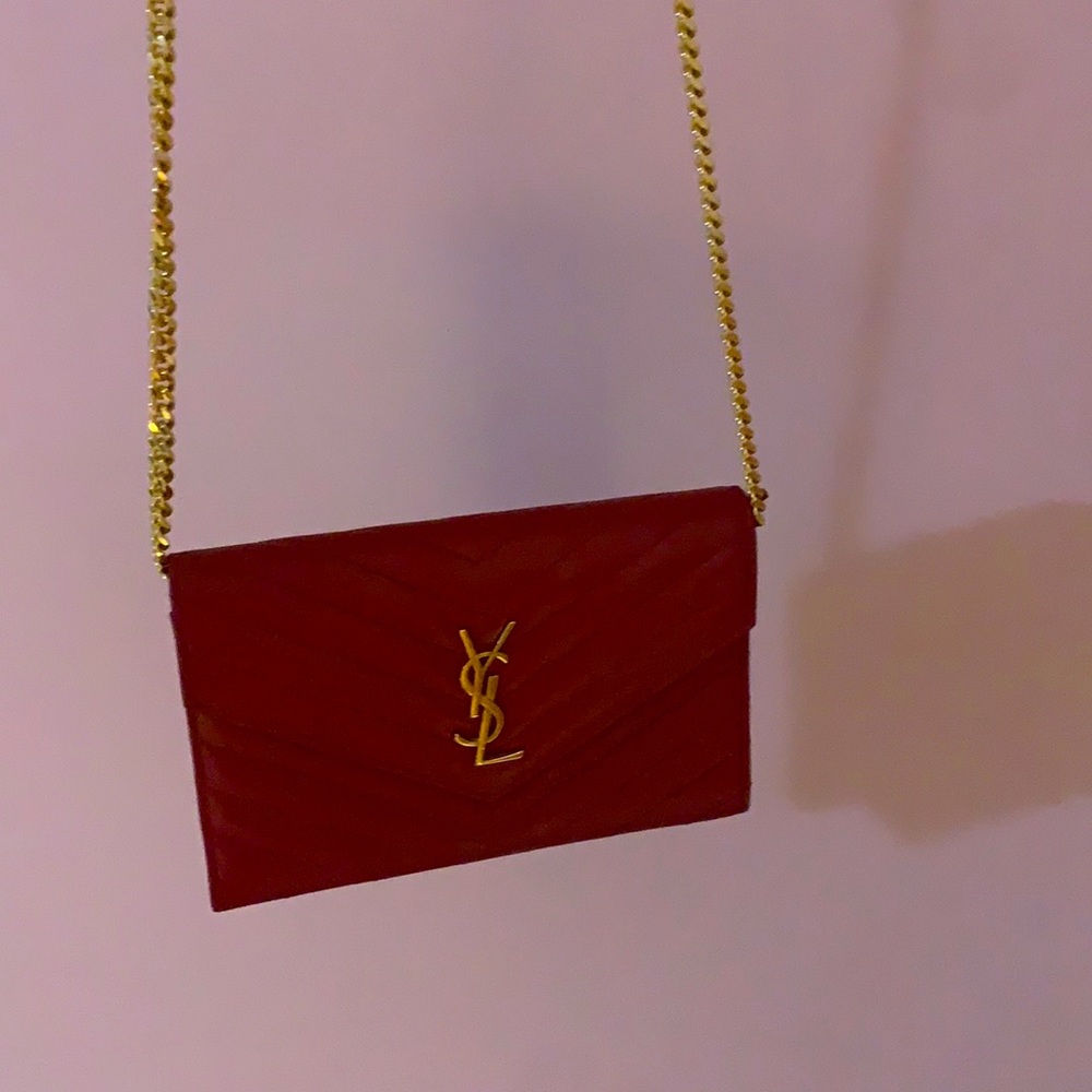YSL MONOGRAM CHAIN WALLET IN GRAIN POUDRE EMBOSSED